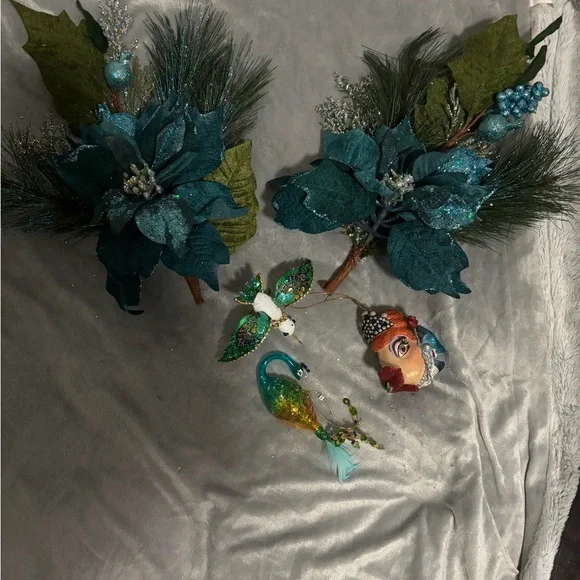 Lot of turquoise Christmas ornaments - Picture 1 of 12